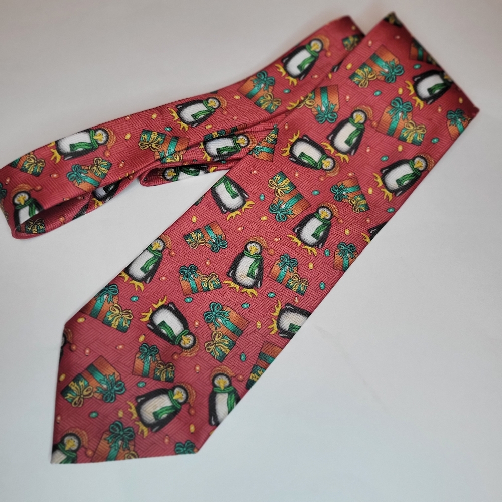 Mens Holiday Tie red Christmas